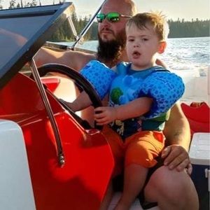 Meet your Posher, Chad